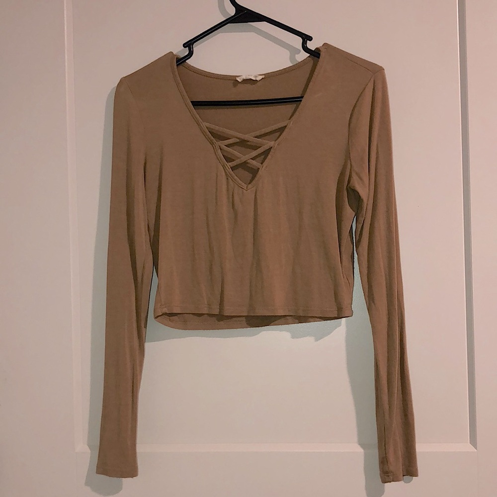 Wet seal long sleeve crop top